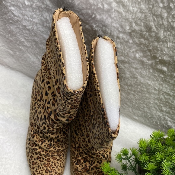Leopard Ankle Boots/Size 8 - Picture 8 of 13